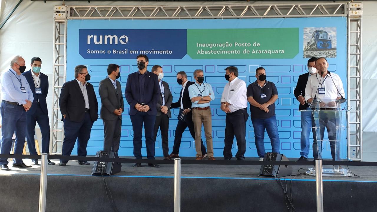 Foto 4 de 5 — Com investimento de R$140 mi, Rumo inaugura novo posto de abastecimento de locomotivas